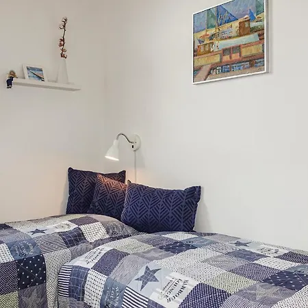 2 Bedroom Stunning In