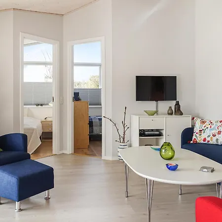2 Bedroom Stunning In Daire Allinge-Sandvig